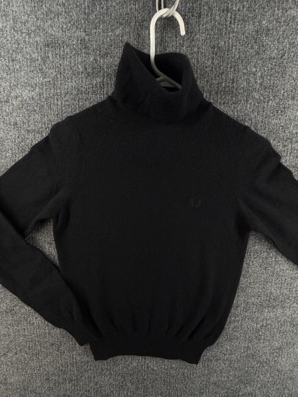Fred Perry Turtleneck Women Pullover Black Small Sweater Solid Designer Knit